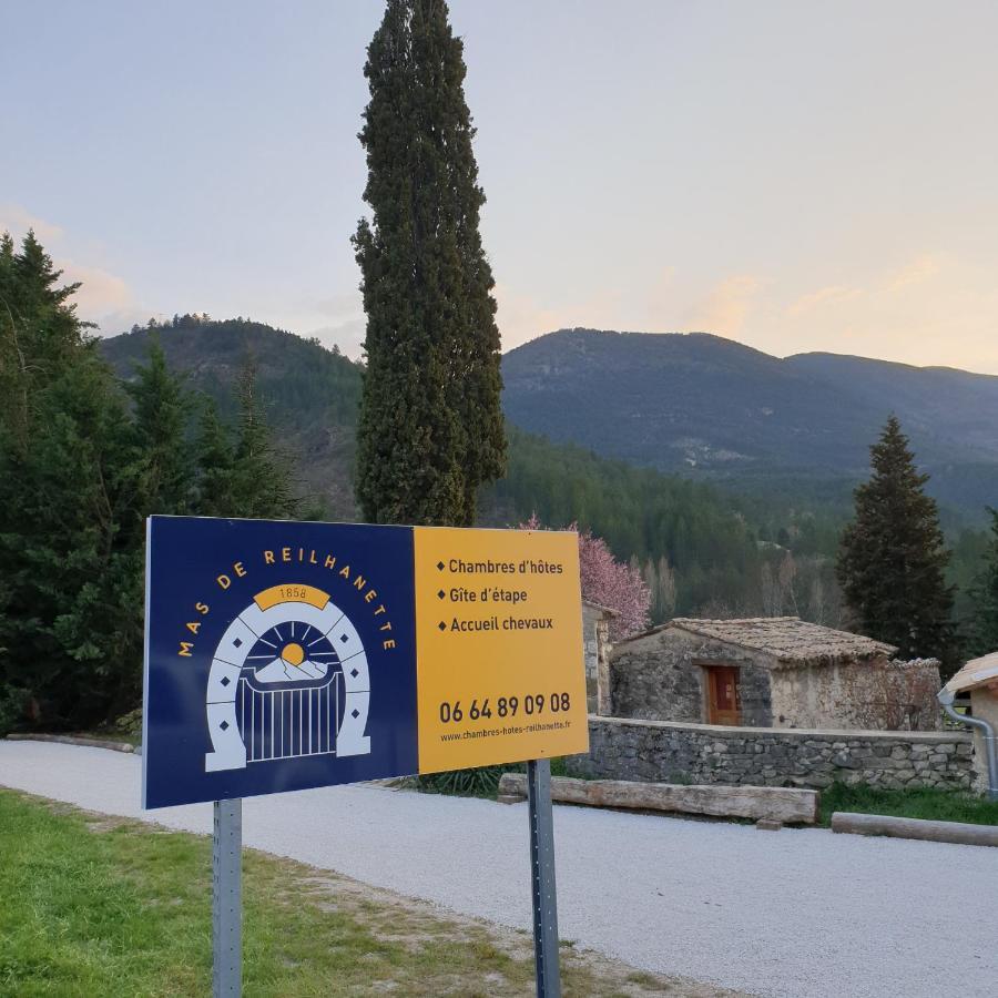 Mas De Reilhanette Montbrun-les-Bains Esterno foto