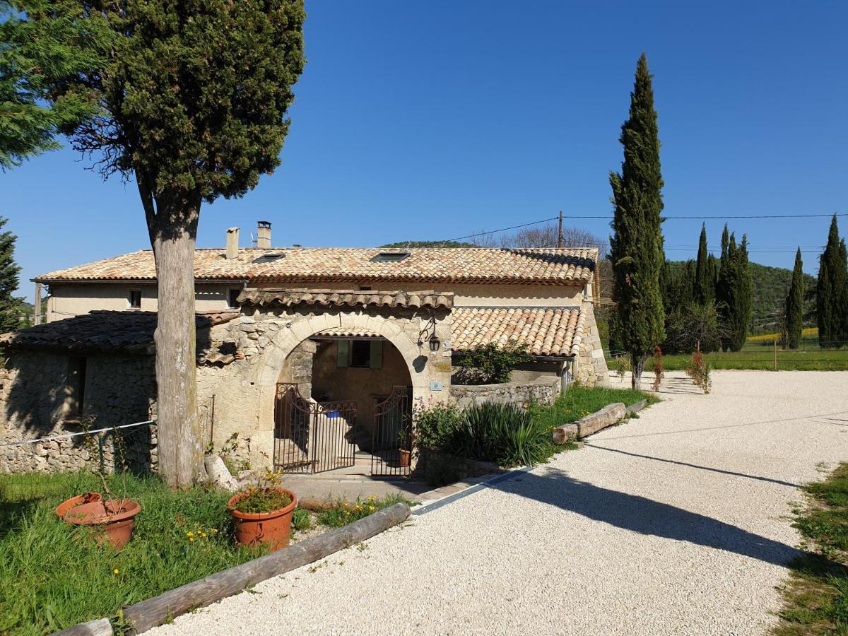 Mas De Reilhanette Montbrun-les-Bains Esterno foto